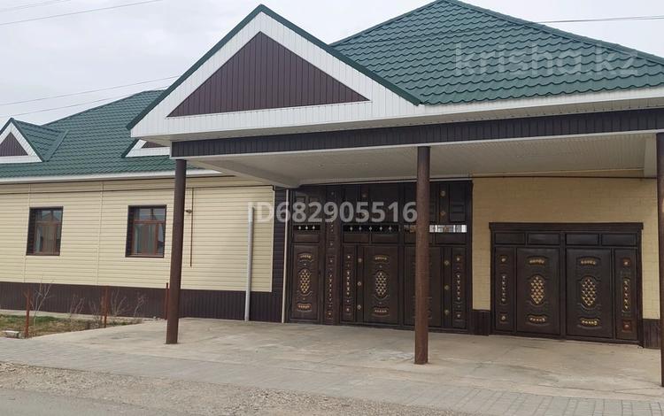 Отдельный дом · 6 комнат · 999 м² · 10 сот., Р. Сейтметов 49 за 400 000 ₸ в Туркестане — фото 2