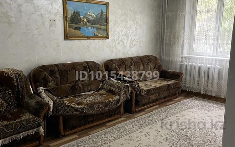 1-комнатная квартира · 40 м² · 2/5 этаж, мкр Айнабулак-1 22 за 180 000 ₸ в Алматы, Жетысуский р-н — фото 2