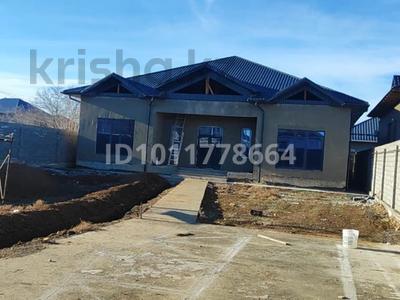 Отдельный дом · 6 комнат · 250 м² · 10 сот., ул. Новостройка 1А за 51 млн ₸ в Карасу