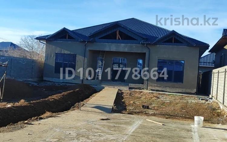 Отдельный дом · 6 комнат · 250 м² · 10 сот., ул. Новостройка 1А за 51 млн ₸ в Карасу — фото 2