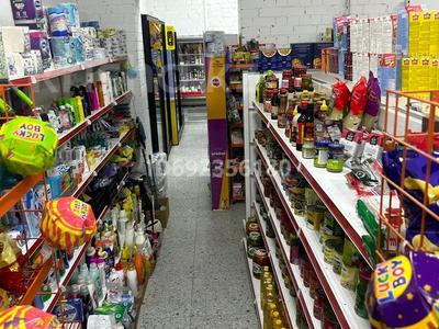 Магазины и бутики • 100 м² за 85 млн 〒 в Астане, Нура р-н
