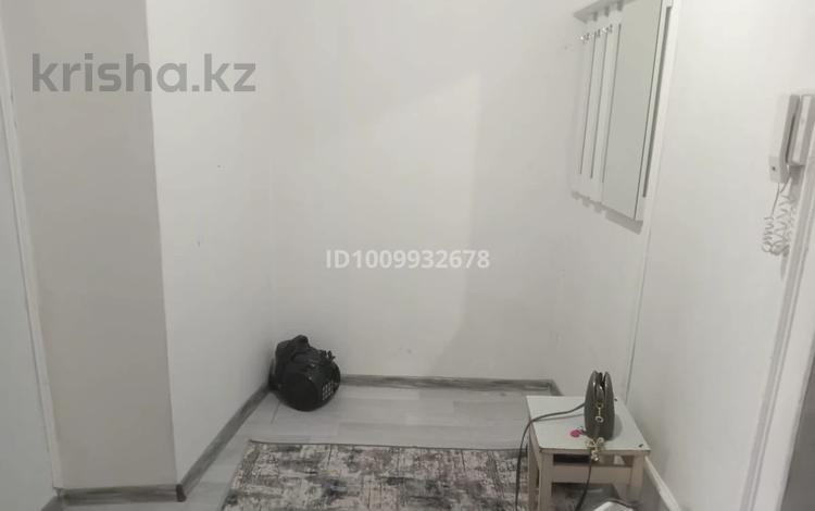 2-бөлмелі пәтер · 63 м² · 4/4 қабат, Қойбакова 26 — Гидро комплекстын жанындп, бағасы: 100 000 ₸ в Таразе — фото 2