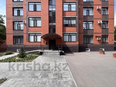 4-комнатная квартира · 97.3 м² · 3/4 этаж, Торайгырова 75/4 за 70 млн 〒 в Павлодаре