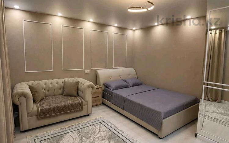 1-комнатная квартира · 30 м² · 2/5 этаж, Протозанова 3 за 13 000 ₸ в Усть-Каменогорске, Ульбинский — фото 2