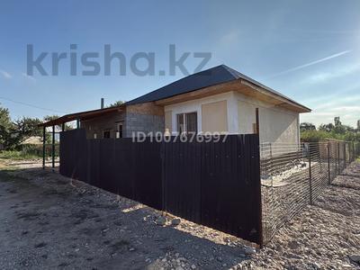 Отдельный дом · 4 комнаты · 110 м² · 6 сот., Восточная 55 — Дача Весна за 16 млн ₸ в Байтереке (Новоалексеевке)
