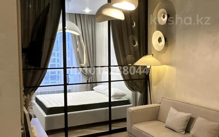 1-комнатная квартира · 47 м² · 15/17 этаж, мкр Юго-Восток, Республики 23, 23/2 за 290 000 ₸ в Караганде, Казыбек би р-н — фото 2