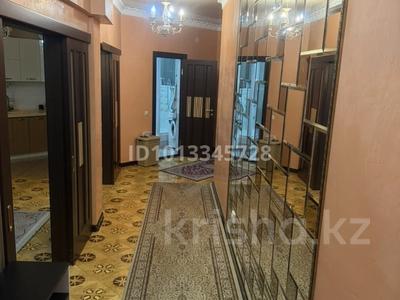 2-комнатная квартира · 83 м² · 8/16 этаж, Жарокова 137 за 400 000 ₸ в Алматы, Бостандыкский р-н