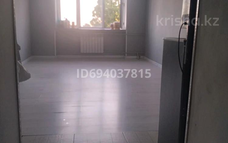 1-бөлмелі пәтер · 18.5 м² · 4/5 қабат, мкр Специальная экономическая зона "Оңтүстік", Каратюбинское шоссе 34 — Каратюбинское шоссе, бағасы: 4.5 млн ₸ в Шымкенте, Енбекшинский р-н — фото 2