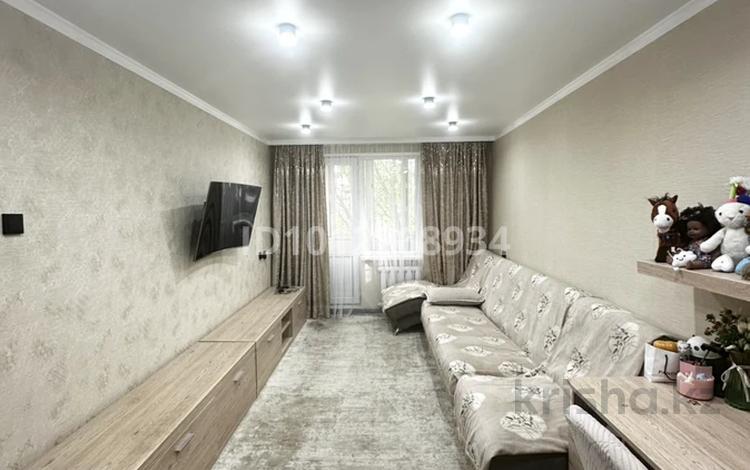 3-комнатная квартира · 61 м² · 5/5 этаж, мкр Мынбулак 46 за 16.8 млн ₸ в Таразе — фото 12