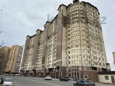4-бөлмелі пәтер · 101.5 м² · 17/17 қабат, 17-й мкр 32/1, бағасы: 25 млн ₸ в Актау