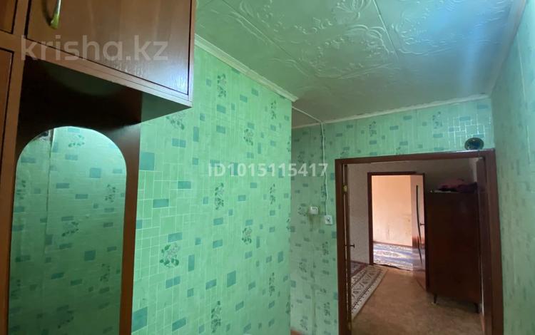 2-бөлмелі пәтер · 48 м² · 4/5 қабат, Самал ш/а. 45, бағасы: 110 000 ₸ в Таразе, мкр Самал — фото 2