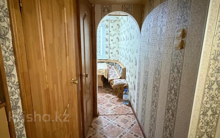 2-комнатная квартира · 45 м² · 1/5 этаж, авиагородок 16 за 10 млн ₸ в Актобе, мкр Авиагородок — фото 2