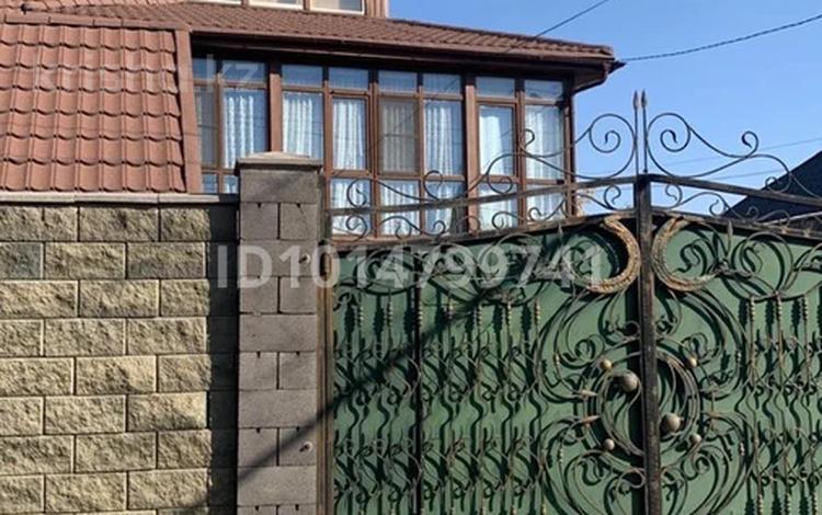 Отдельный дом · 8 комнат · 219 м² · 22 сот., Кенесары хана 129 за 200 млн ₸ в Кенена Азербаева (Покровка) — фото 2