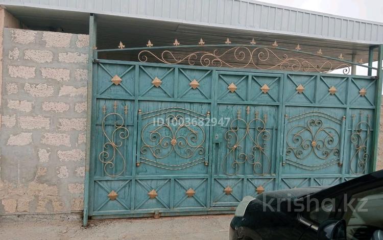Отдельный дом · 2 комнаты · 79.4 м² · 318 сот., Арай2 ул22 15 за 11 млн 〒 в Жанаозен — фото 2