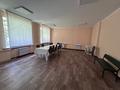 Свободное назначение, офисы, магазины и бутики, кабинеты и рабочие места · 412 м² за 750 000 〒 в Усть-Каменогорске — фото 16