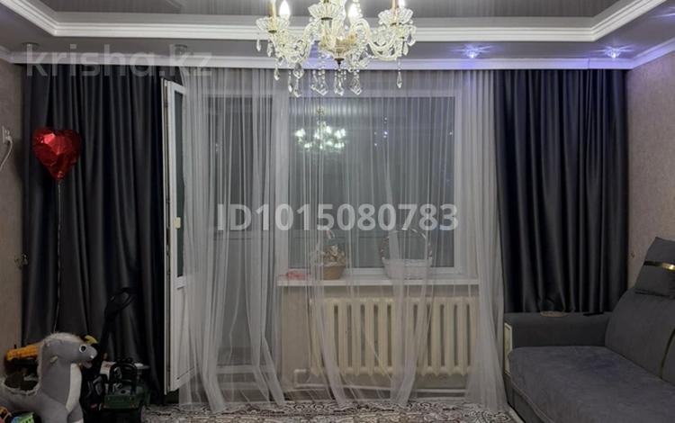 4-комнатная квартира · 80 м² · 2/9 этаж, мкр Юго-Восток, мкр Орбита 16 за 31 млн ₸ в Караганде, Казыбек би р-н — фото 2