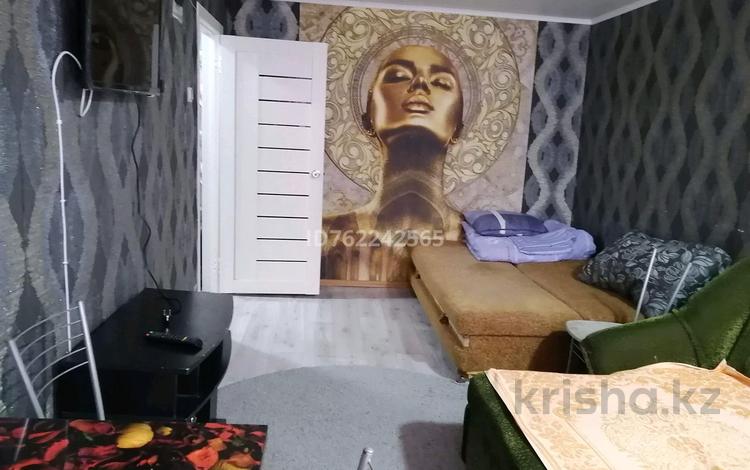 2-комнатная квартира · 43.8 м² · 1/5 этаж, Мкр 6 16 — Школа №12 за 13 000 ₸ в Житикаре — фото 2