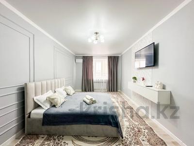 2-комнатная квартира · 72 м² · 10/10 этаж, мкр Нурсая, Таумуш Жумагалиева 15к за 17 000 ₸ в Атырау