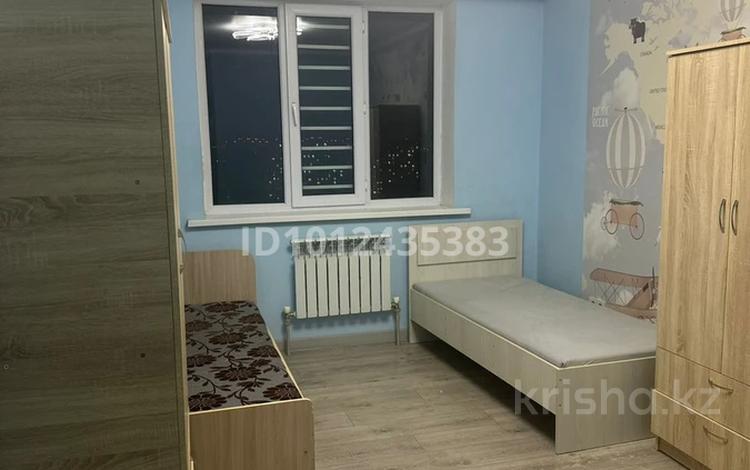 3 комнаты · 80 м² · 13/13 этаж, Кабдолова 14 за 140 000 ₸ в Алматы, Ауэзовский р-н — фото 2