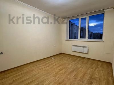 4-бөлмелі пәтер, 80 м², 4/5 қабат, мкр Михайловка , К. Аманжола 67, бағасы: 24.5 млн 〒 в Караганде, Казыбек би р-н