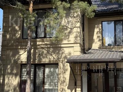 Отдельный дом · 4 комнаты · 204 м² · 10 сот., Куйбышевская роща 26 за 200 млн 〒 в Петропавловске