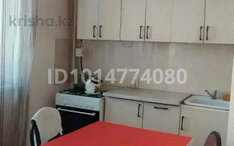 1-комнатная квартира · 45 м² · 4/5 этаж, мкр Саялы 98 за 150 000 ₸ в Алматы, Алатауский р-н — фото 2