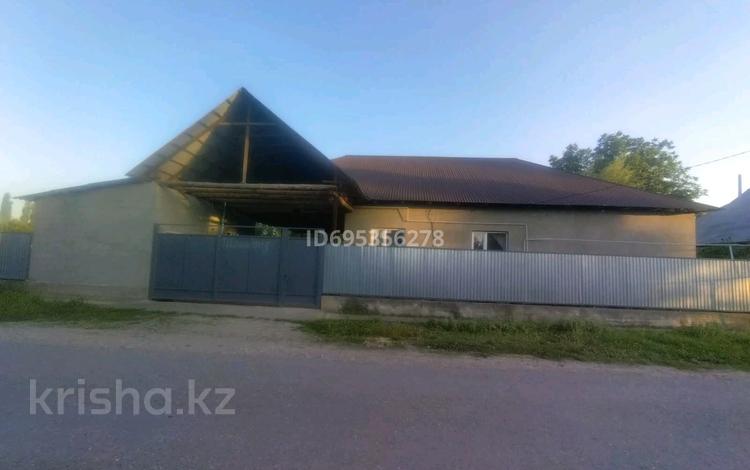Жеке үй · 6 бөлме · 161 м² · 13.5 жүзд., Балықты, Түлкібас ауданы,Балыкты ауылы,Б.Нұрматов көшесі 156 — Магазин,садик, тойхана,мектеп,мешіт, остановкаға жақын орналасқан, бағасы: 20 млн ₸ в Туркестанской обл. — фото 2