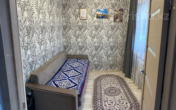 3-комнатная квартира · 49 м² · 3/5 этаж, Камзина 59 за 12.3 млн ₸ в Аксу — фото 8