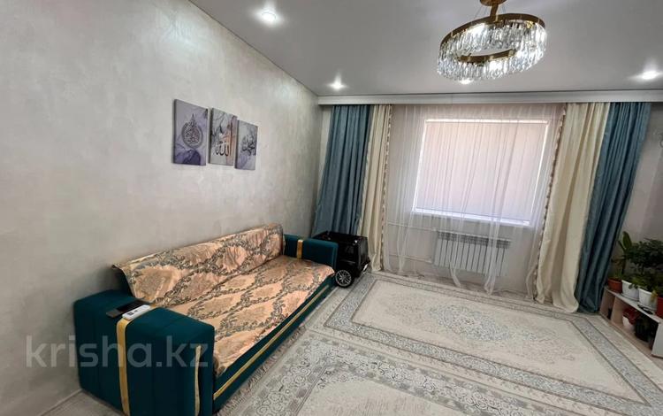 2-бөлмелі пәтер · 70 м² · 6/6 қабат, мкр 38, 38 мкрн, бағасы: 16 млн ₸ в Актау, 38-й мкр — фото 2