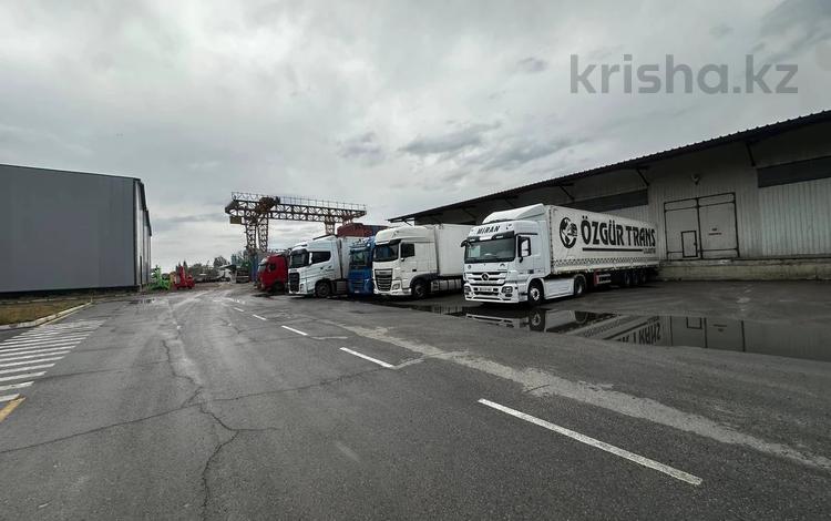 Промбаза · 100 соток, улица макатаева 44 за 2.8 млрд 〒 в  — фото 2
