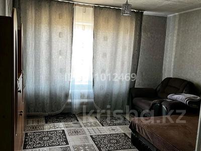 Продажа квартир в Акмолинской обл.: 3-комнатная квартира · 65 м² · 2/2 этаж, Бирлик 5 за 4.5 млн 〒 3-комнатная квартира · 65 м² · 2/2 этаж, Бирлик 5 за 4.5 млн 〒 в Кокшетау