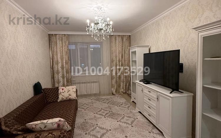 2-бөлмелі пәтер · 61.7 м² · 7/10 қабат, Касым Кайсенова — Бухар Жырау, бағасы: 280 000 ₸ в Астане, Есильский р-н — фото 2