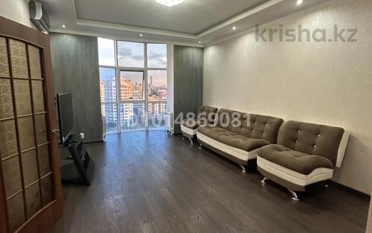2-комнатная квартира · 83 м² · 13/19 этаж, Иманбаева за 300 000 ₸ в Астане, р-н Байконур — фото 2