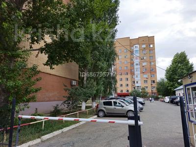 3-комнатная квартира · 106 м² · 5/6 этаж, Молдагулова за 35 млн 〒 в Уральске