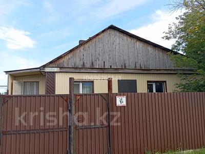 Продажа домов и дачи в Акмолинской обл.: Отдельный дом · 2 комнаты · 110 м² · 10 сот., Боровская 155 — За рестораном Кинза, рядом кафе Каспий за 10.5 млн 〒 Отдельный дом · 2 комнаты · 110 м² · 10 сот., Боровская 155 — За рестораном Кинза, рядом кафе Каспий за 10.5 млн 〒 в Щучинске