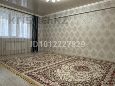 2-бөлмелі пәтер · 83 м² · 1/5 қабат, мкр. Алтын орда 16а, бағасы: 200 000 ₸ в Актобе