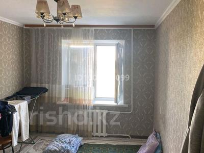 2-бөлмелі пәтер · 53 м² · 3/5 қабат, мкр 4 25, бағасы: 150 000 ₸ в Уральске