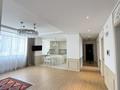 4-комнатная квартира · 123 м² · 3/21 этаж, Кабанбай батыра 43В за 739 000 ₸ в Астане, Есильский р-н — фото 5