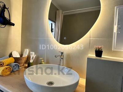 1-комнатная квартира · 30 м² · 9/12 этаж, Шевченко 85 — Сейфуллина за 18 000 〒 в Алматы, Алмалинский р-н