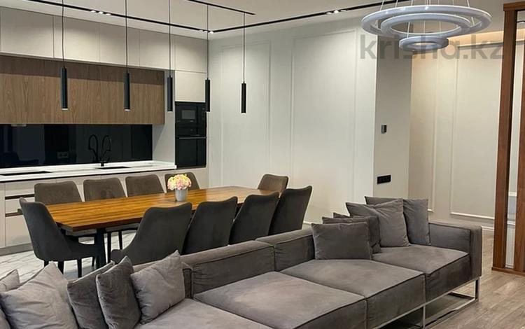 3-комнатная квартира · 120 м², ул. Мангилик Ел 35а за 1 млн ₸ в Астане, Есильский р-н — фото 2