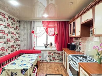 Продажа квартир в Абай обл.: 1-комнатная квартира · 42.7 м² · 1/5 этаж, Кутжанова 36 за 14 млн 〒 1-комнатная квартира · 42.7 м² · 1/5 этаж, Кутжанова 36 за 14 млн 〒 в Семее
