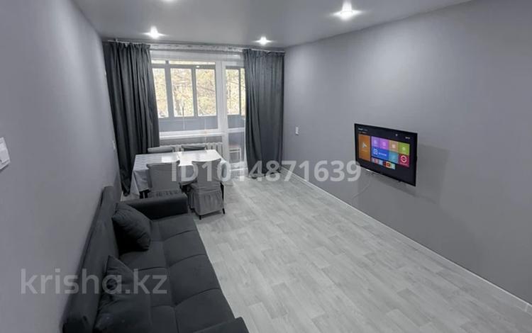 2-комнатная квартира · 45 м² · 2/5 этаж, мкр Юго-Восток, 28й микрорайон 25 за 230 000 ₸ в Караганде, Казыбек би р-н — фото 13