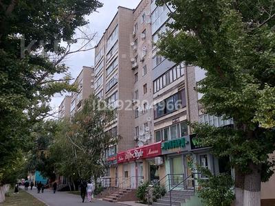 3-комнатная квартира · 70 м² · 6/9 этаж, Курмангазы 150 — Ул.Курмангазы д.150-ул.Ихсанова за 21 млн 〒 в Уральске, мкр Школьник