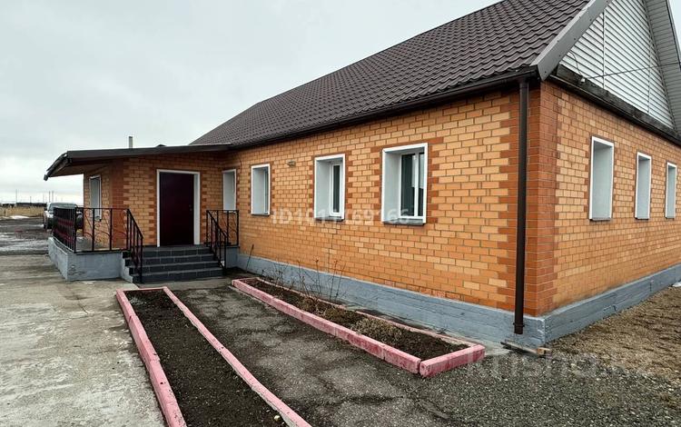 Отдельный дом · 5 комнат · 139 м² · 32 сот., Мәшhүр Жүсіп (Березюкова) 63 за 28 млн ₸ в Ботакаре — фото 2