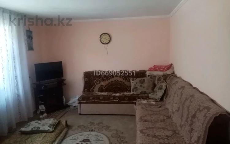 Часть дома · 3 комнаты · 54 м² · 1 сот., мкр Тастак-2, ул. Караоткел 22 за 28 млн ₸ в Алматы, Алмалинский р-н — фото 2
