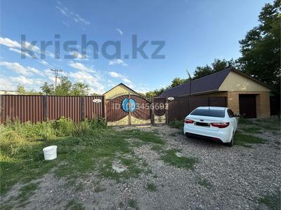 Отдельный дом · 6 комнат · 124 м² · 6 сот., Индустриальная 1А — Находится рядом с 14 школой за 50 млн 〒 в Усть-Каменогорске