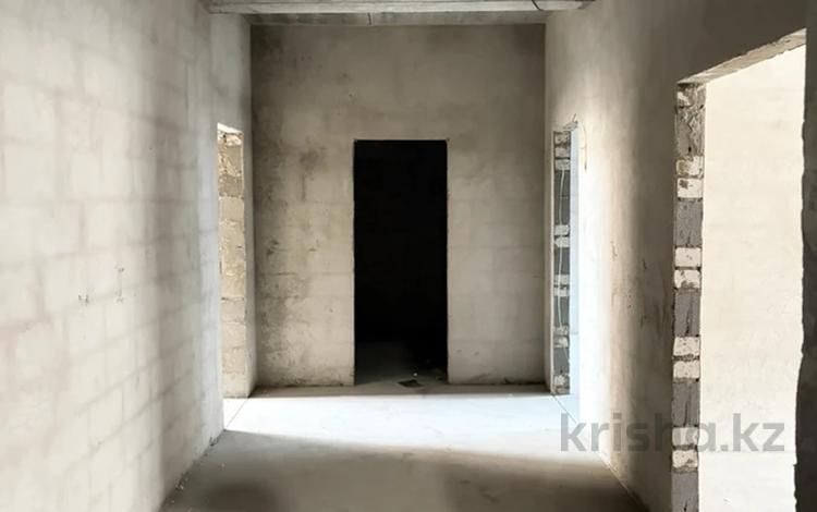 2-комнатная квартира · 89 м² · 2/5 этаж, мкр. Алтын орда 2е/1 за 21 млн ₸ в Актобе — фото 2