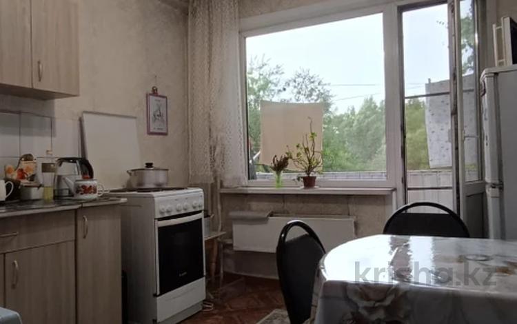 2-бөлмелі пәтер · 52 м² · 4/5 қабат, Н. Назарбаева 99, бағасы: 16 млн ₸ в Усть-Каменогорске — фото 15