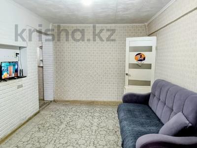 2-комнатная квартира · 45 м² · 3/5 этаж, Бурова 39 за 16 млн 〒 в Усть-Каменогорске