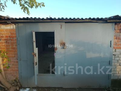 Гараж · 18 м² · Перевалочно-набережная, бағасы: 500 000 ₸ в Уральске